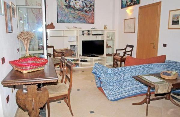 La Viareggina Ξενοδοχείο Βιαρέτζιο Δωμάτιο φωτογραφία